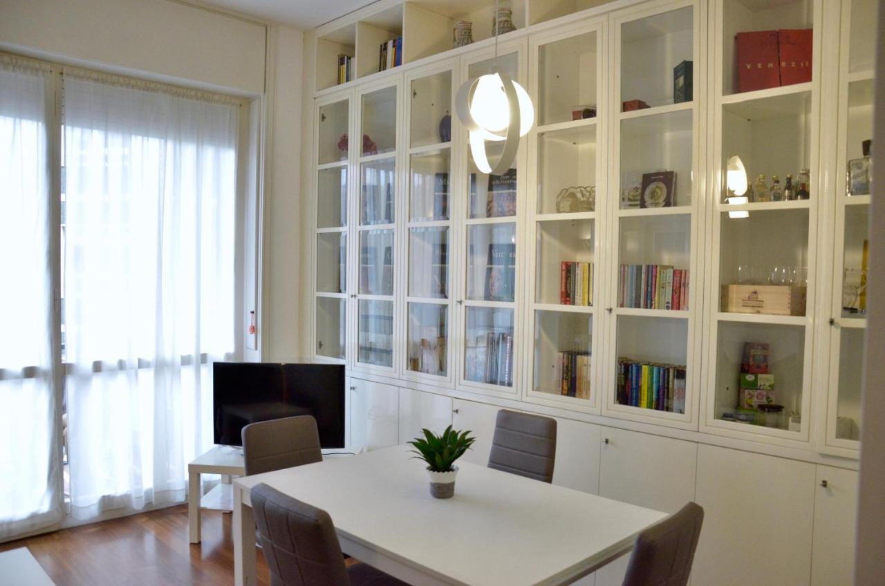 New Renovated Apartment With Balcony Porta Romana Mailand Exterior foto